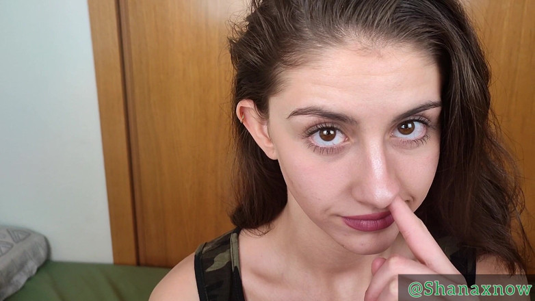 Shanaxnow: Fetiš Teen Play Snots &amp; Nose