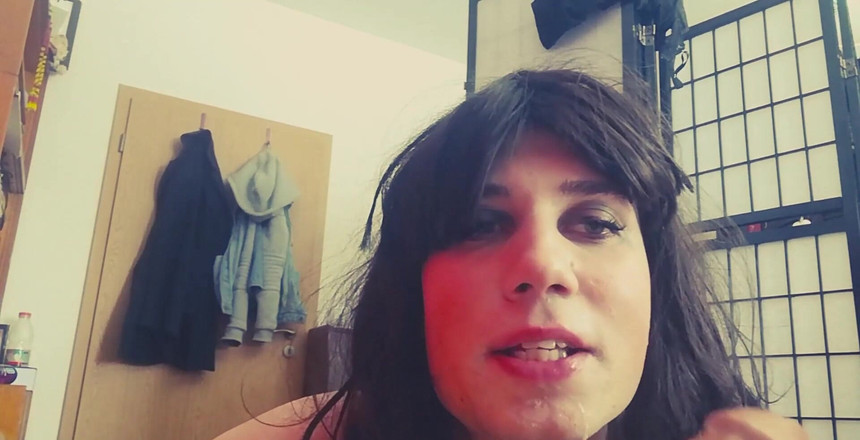 Anna Rios: आपकी गर्लफ्रेंड मस्ती कर रही है