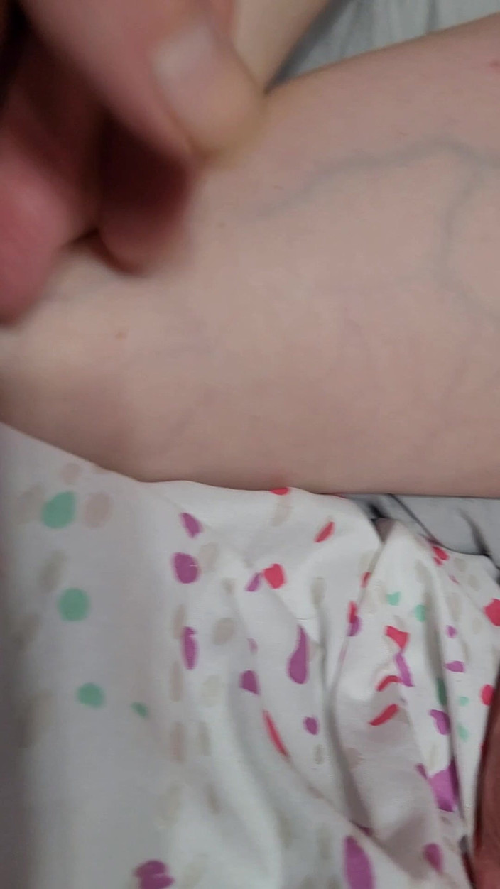 On cloud sixty nine: Büyük sarkık memeler