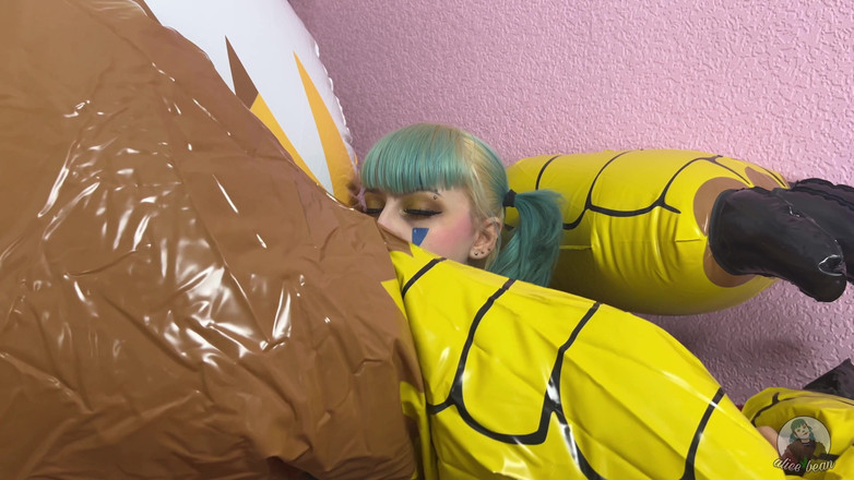 Alice Bean: 巨大なインフレータブルグリフィン