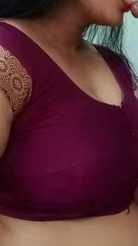 Indian Big Boobs Bhabhi Teaching Her Devar How to Fuck