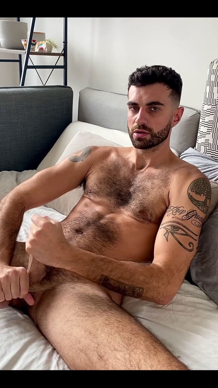 Eli Thorne: Bigboi_eli Solo Jerking &amp; Huge Cumshot