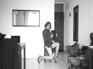 Voyager: Travesti öğretmen dansı