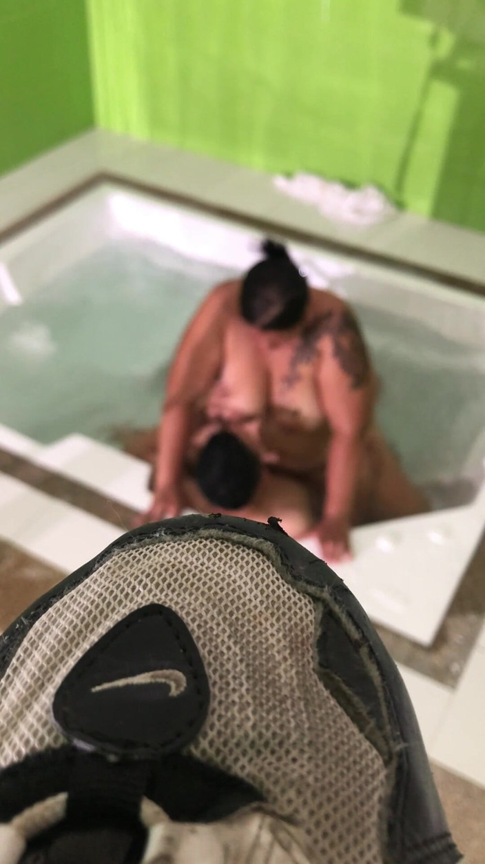 Lexly_16: 摄像头口交继母与继子啪