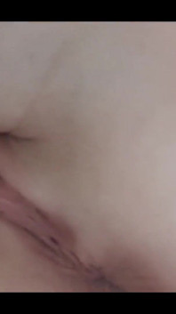 Do You Wanna See My Pretty Noisy Asshole so Close to You?