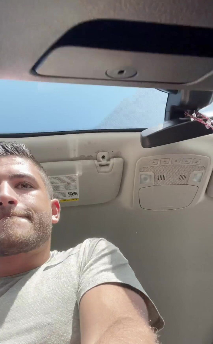 Christian Styles: Haha m-am dus explorarea astăzi pentru un loc bun pentru...