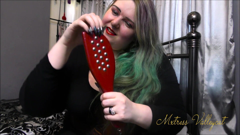 Mxtress Valleycat: Sci-Fi nails tease