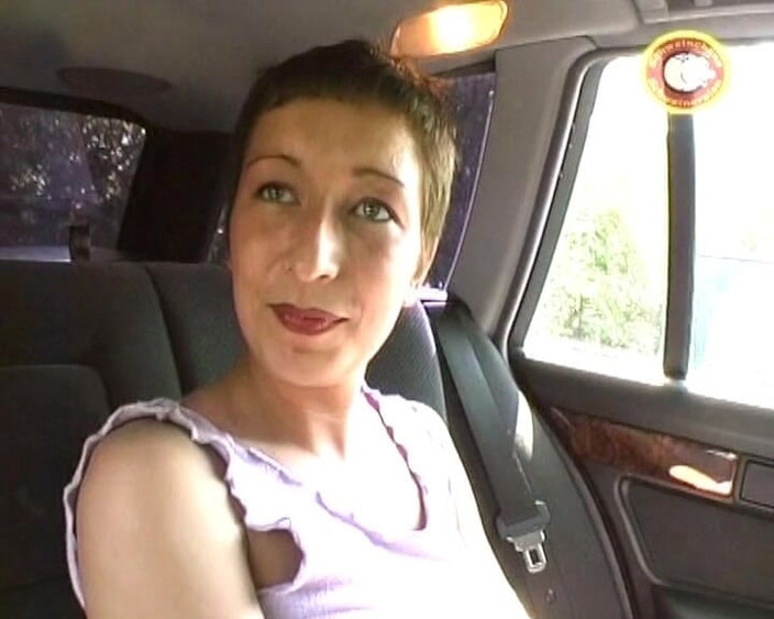 German Amateur Videos: Пизду пестять пальцями бе з Німеччини, її підчепили