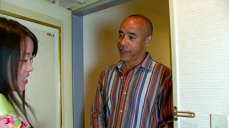 MCG Empire: Min första gång med asiatisk tjej!