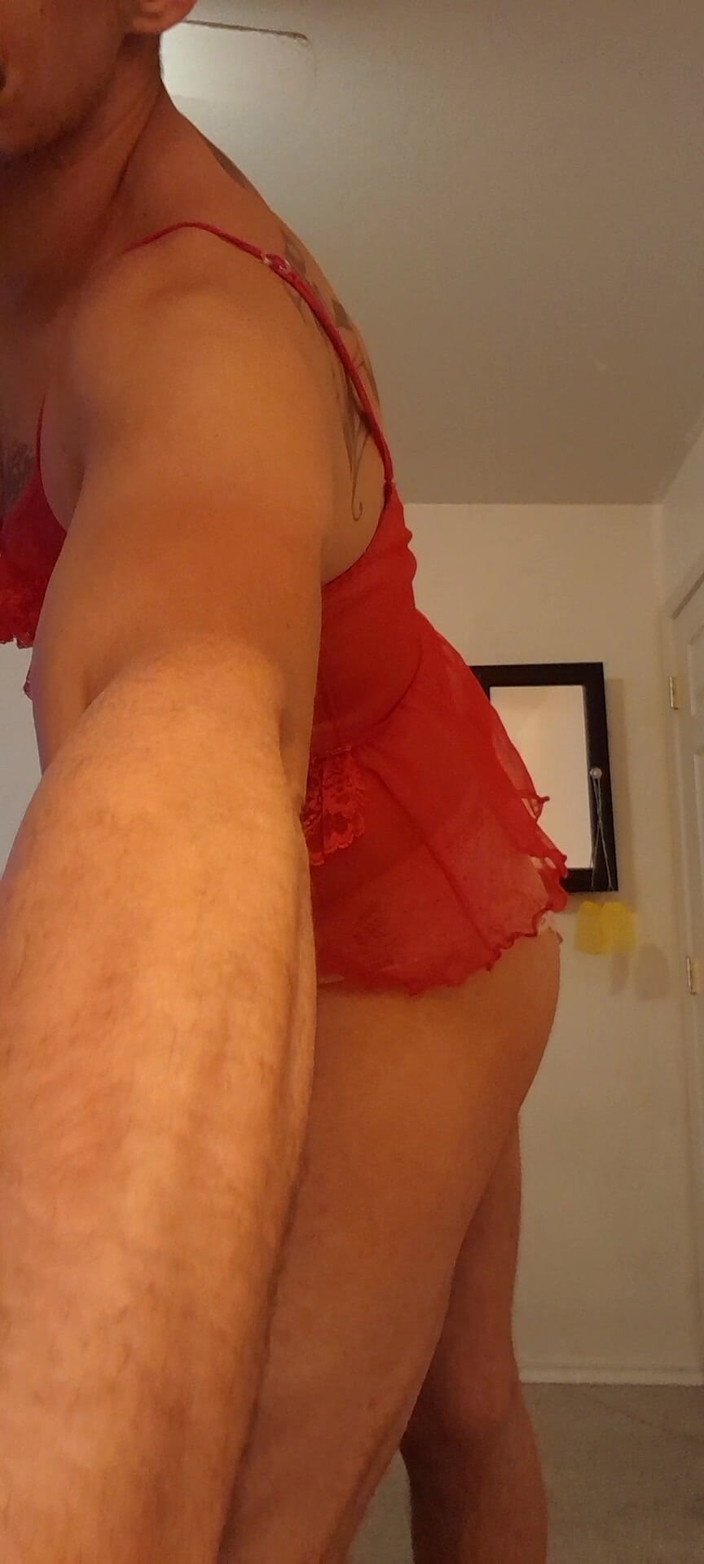 Alvaro: Crossdresr 娘娘腔 内裤