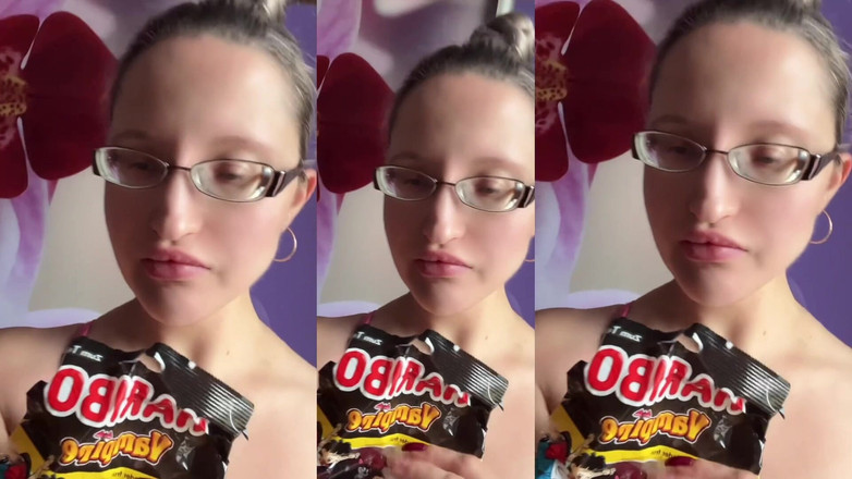 FinDom Goaldigger: Asmr Chewing