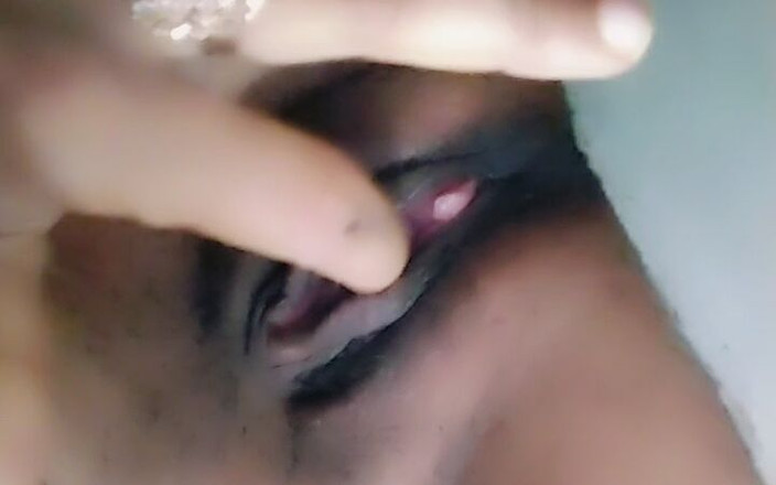 Sexygirlrin: Сексуальне відео чорної пизди Дезі Бхабхі