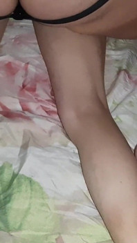 Seks anal lesbian hot dengan posisi yang berbeda