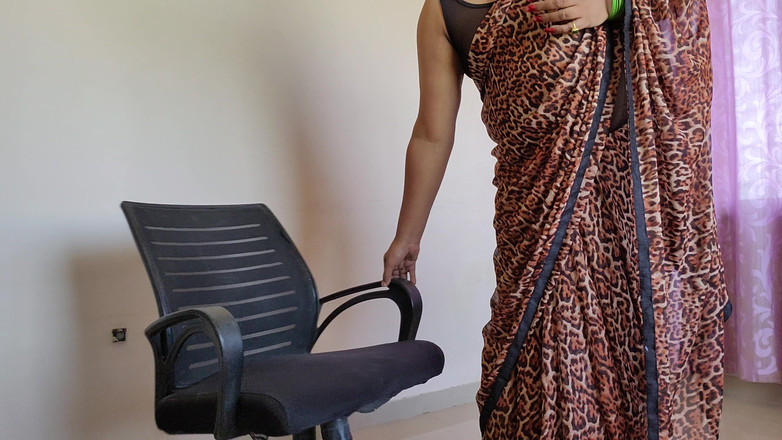 Indiansissychubby: Iscriviti al mio canale e acquista Anche Memebership