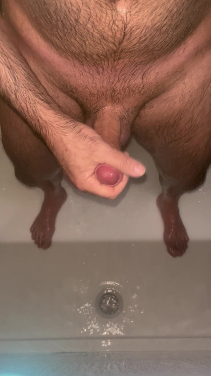 Razzle6: 샤워 중 자위