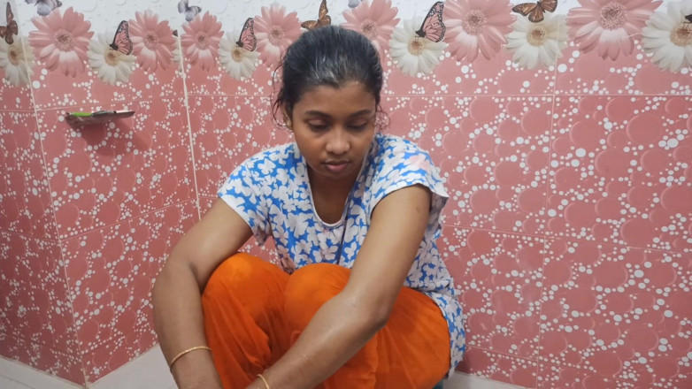 Bd fuking: Indian Home Made Beautiful Lady Cocking Time Sex Video Enjoying...