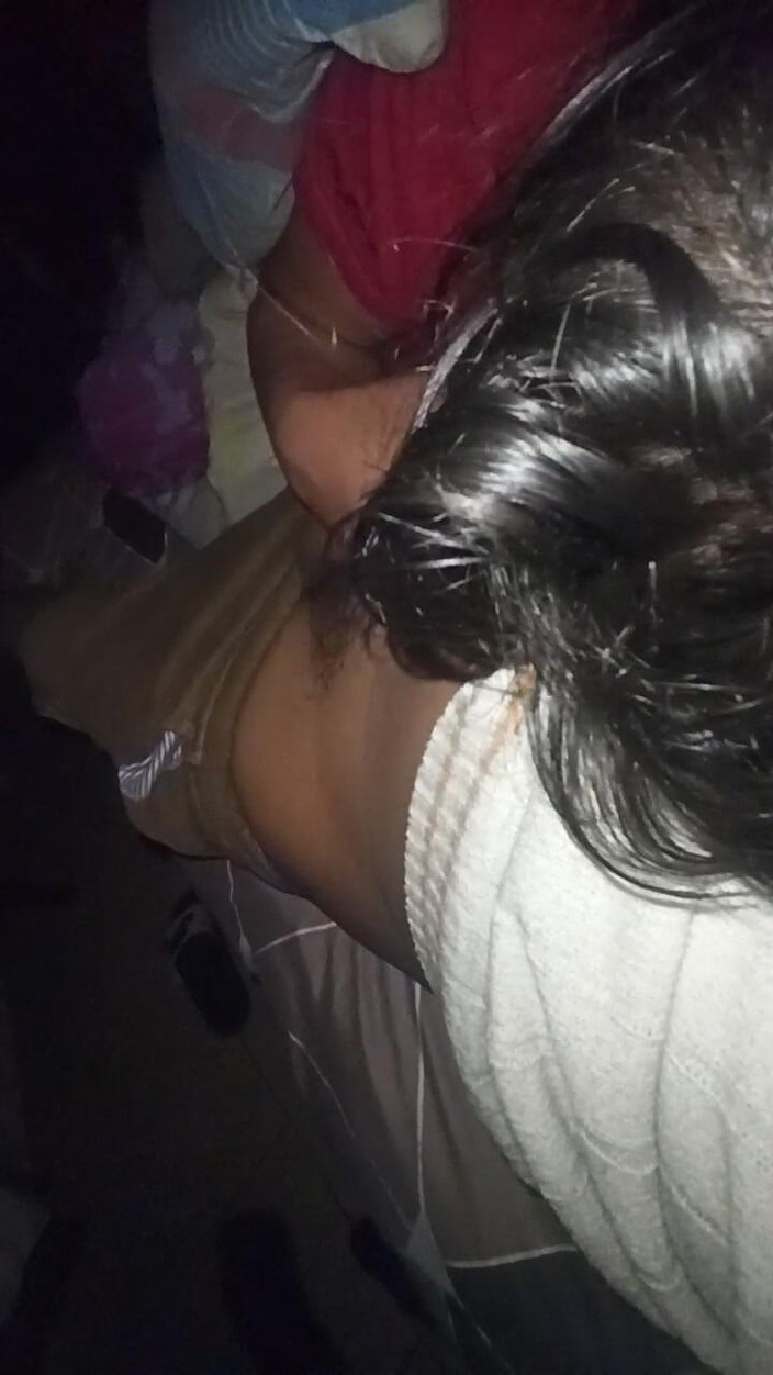 Eatrella j: Belajar menghisap zakar