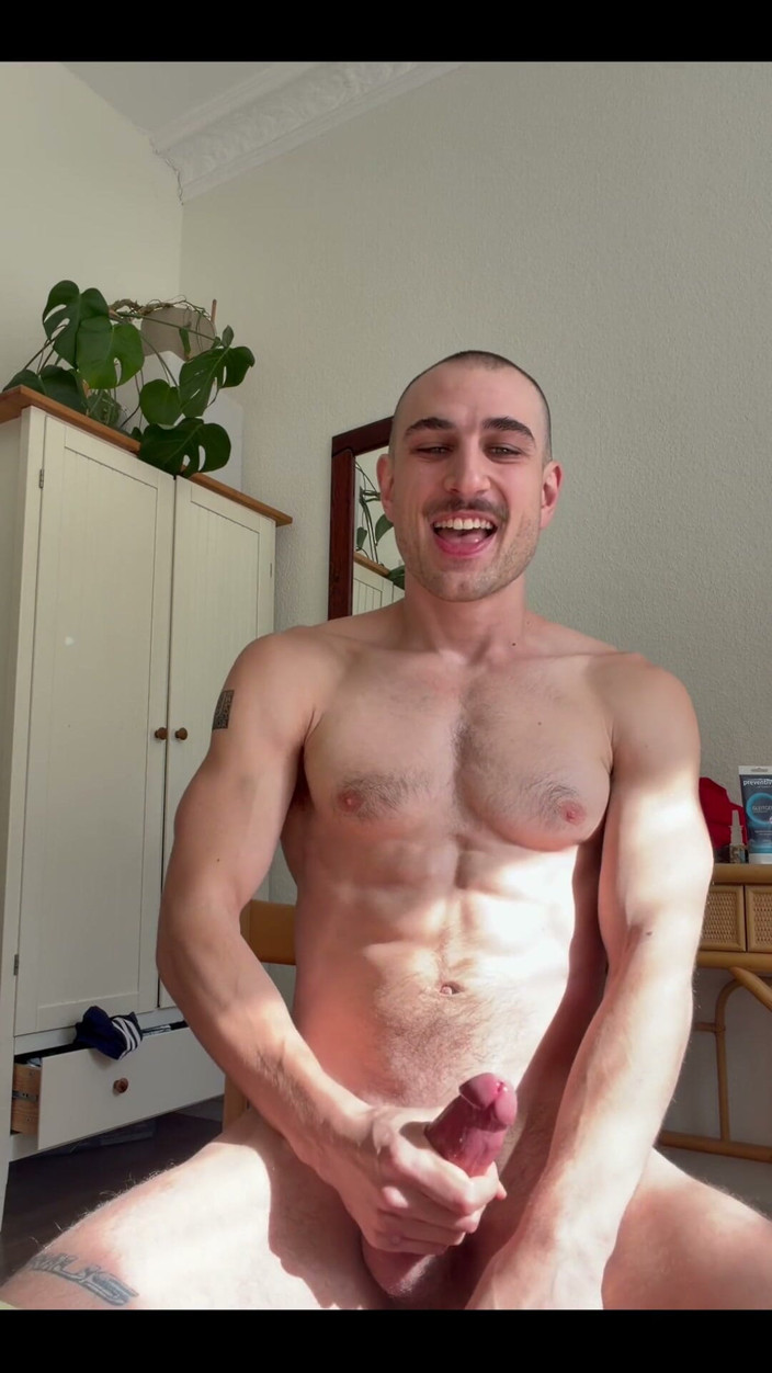 Elijah Stone: مجرد مقطع منفرد صغير سخيف
