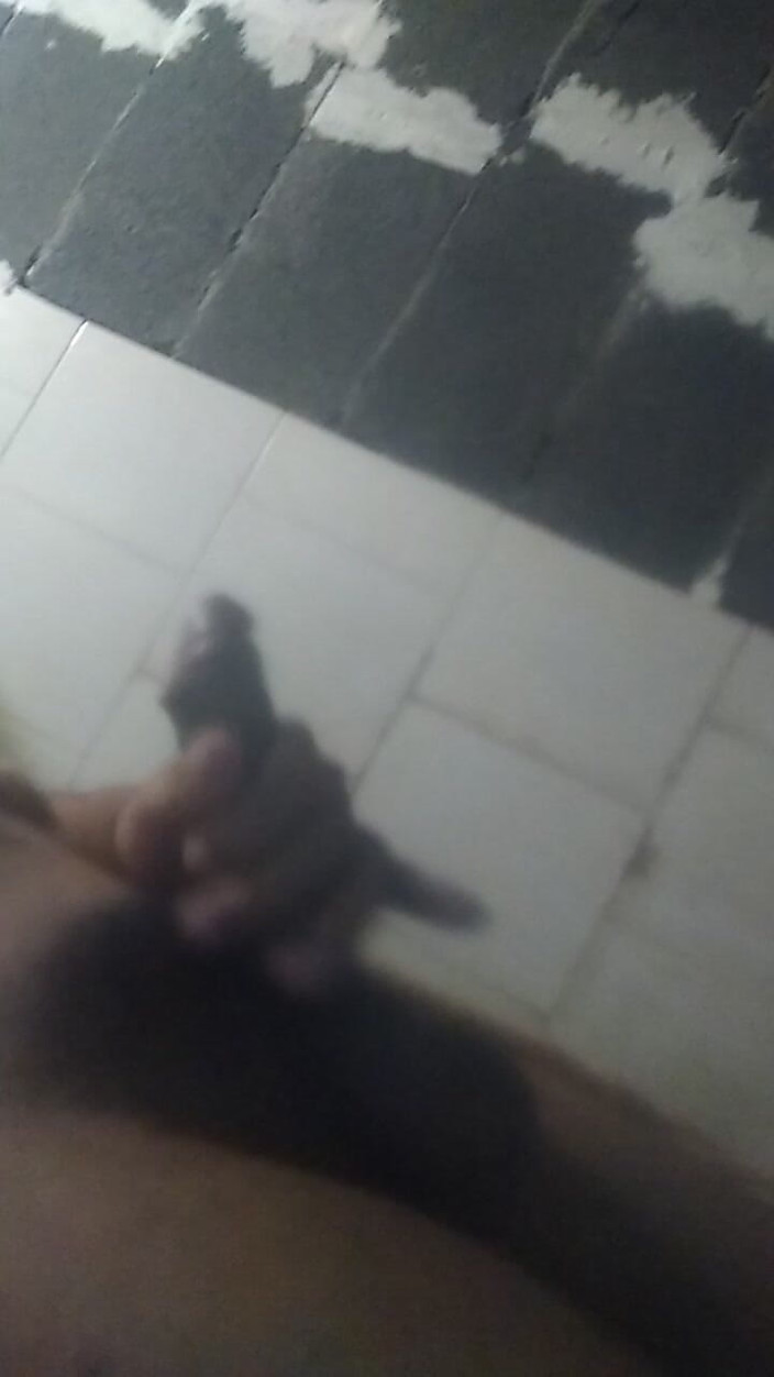 AlexAlejandro13: Fin épique dans un bain drôle