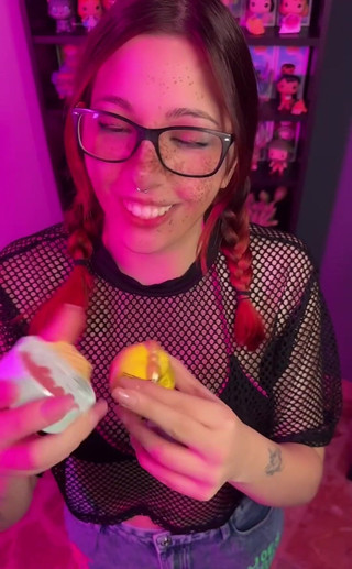 Radio Porno Panda: Konten ini dibuat untuk jejaring sosial lainnya, tapi aku juga...