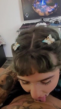 Ma copine reçoit un anal