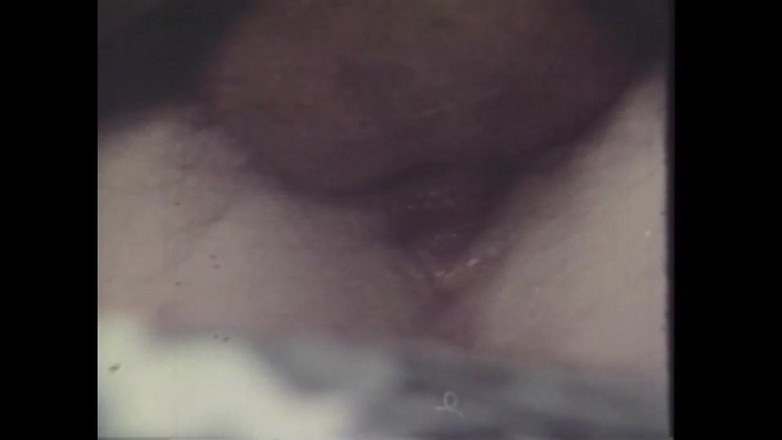 The Unforgettable: घृणित छोटी वेश्या