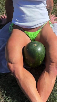 Muscle MILF Kandys Watermelon Crush Domination