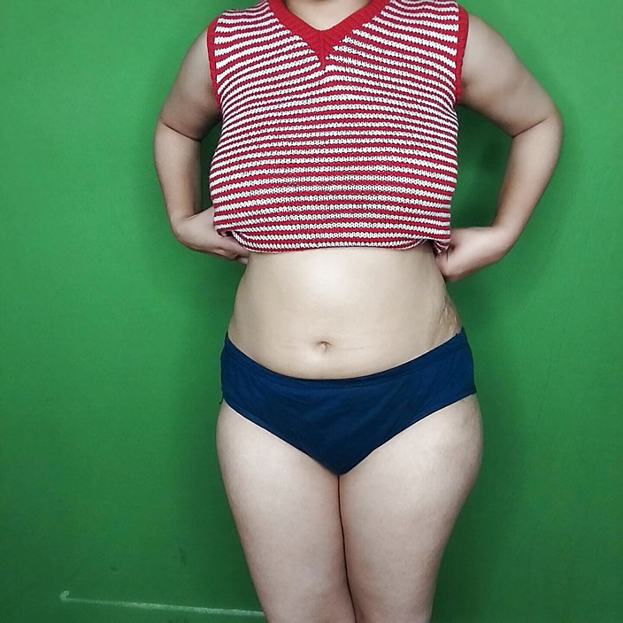 Riyathakur: 裸体德西青少年 第一集