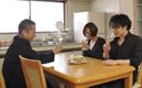 Caribbeancom: Çekici Japon evli kadın kocası mutfakta dinlenirken sikiliyor