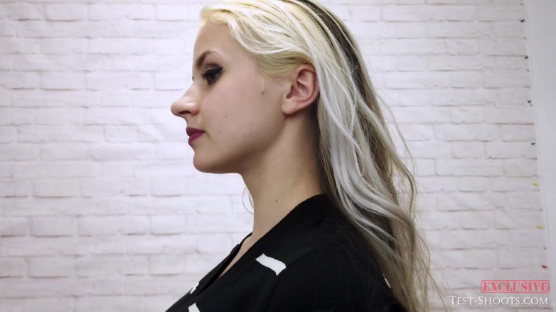 Test-Shoots: 18yo Katya Poses Naked for the First Time in Her...