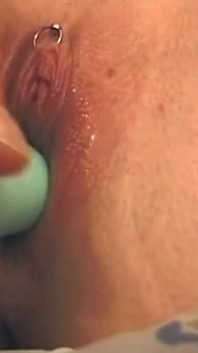 Brunette Babe Fingers Dripping Pussy to Squirting Orgasm