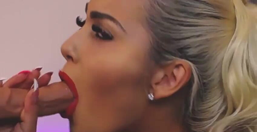 RyderWilder: Biarkan aku membungkus bibirku di kontolmu