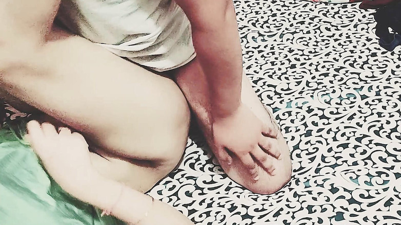 Roobi sharma: Část 8 švagr šukal mladší švagrové v noci