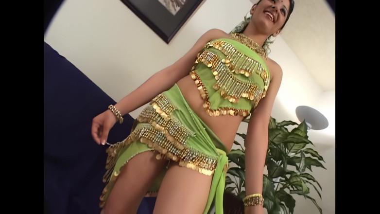 FM Video Europe: Nymfomanka z Bangladéše napadá Německo!! - Sv. #04