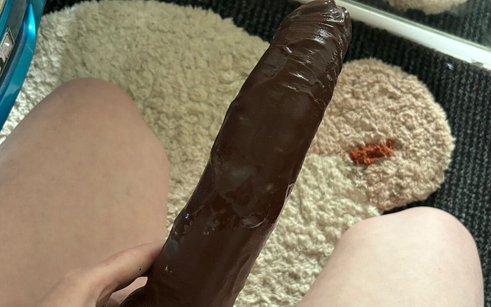 Shannen smith: Tratando de tomar un consolador De Doc Johnson de 10 pulgadas