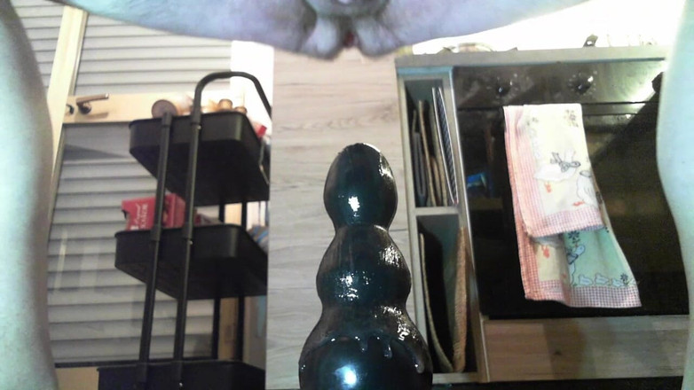 GiantDildoLover: Câteva vibratoare pentru curul meu, de la 4 cm la 12 cm...