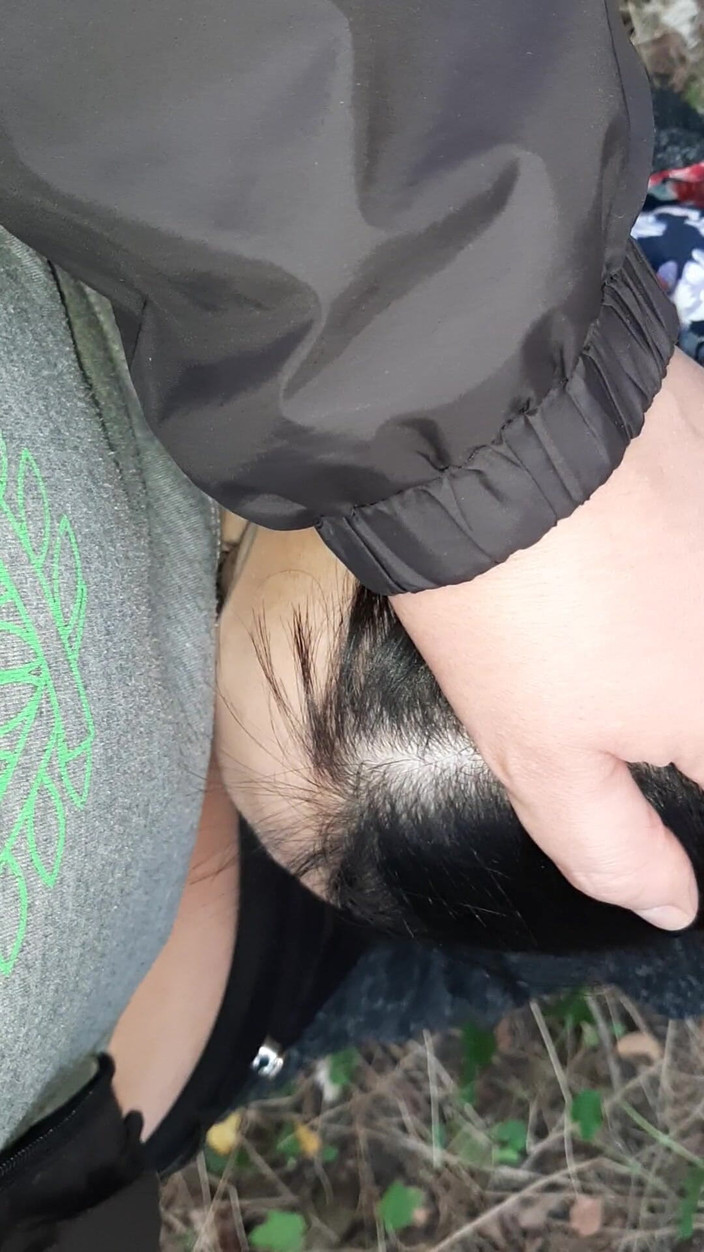 Lesbian-illusion: – 私たちは森の中でセックスしているので、誰も私たちがレズビアンであることを知りません