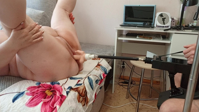 Zona901: Pizdă cărnoasă a unui prieten și a unei mașini de sex