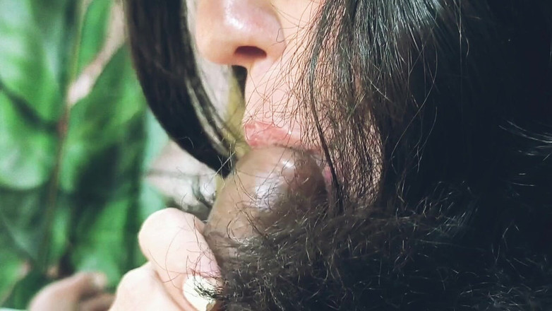 Bolly Karma: 超魅力的な熟女ホットセックスシーン