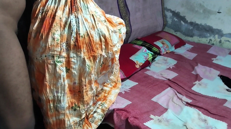 NixLeno: La studentessa del college sonia khan fa il suo primo...