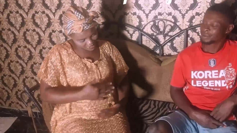 ExcessRaw: Video nghiệp dư dư thừa - tiếng rên rỉ lớn và...