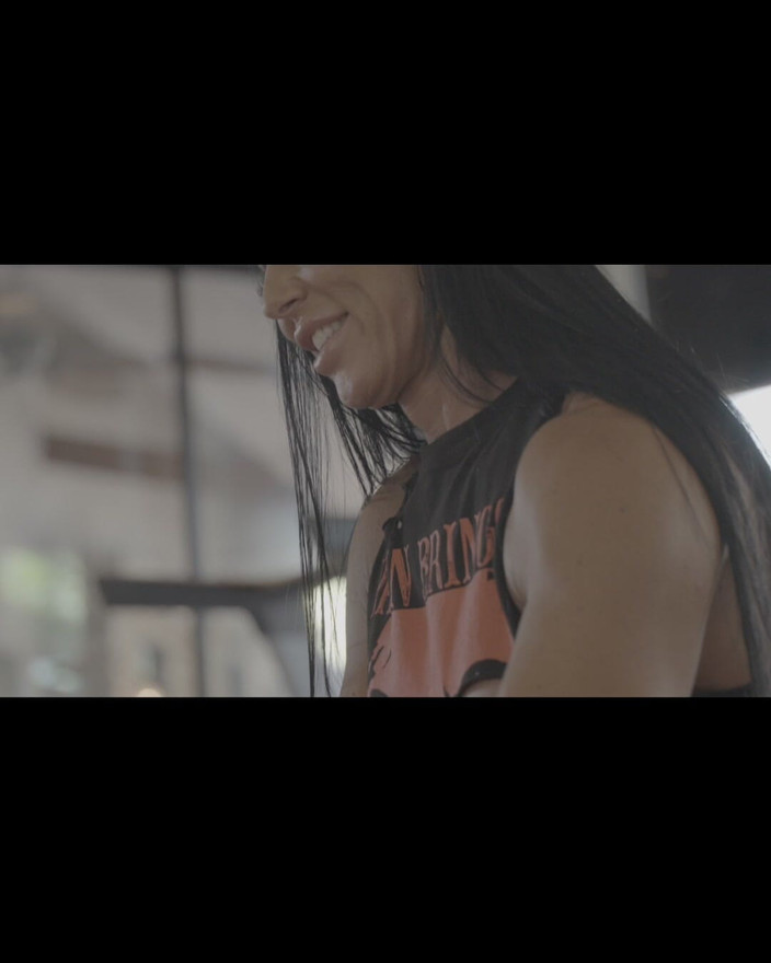 Simone Steele: 풀 바디 트레이닝 1부 해리 롱