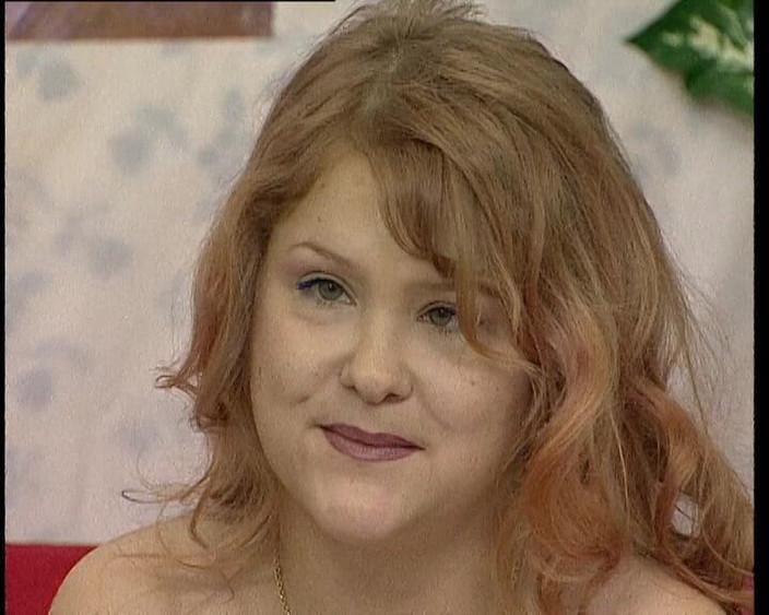 YOUR FIRST PORN: Schuechterne sabrina在软夹害羞的sabrina在软剪辑