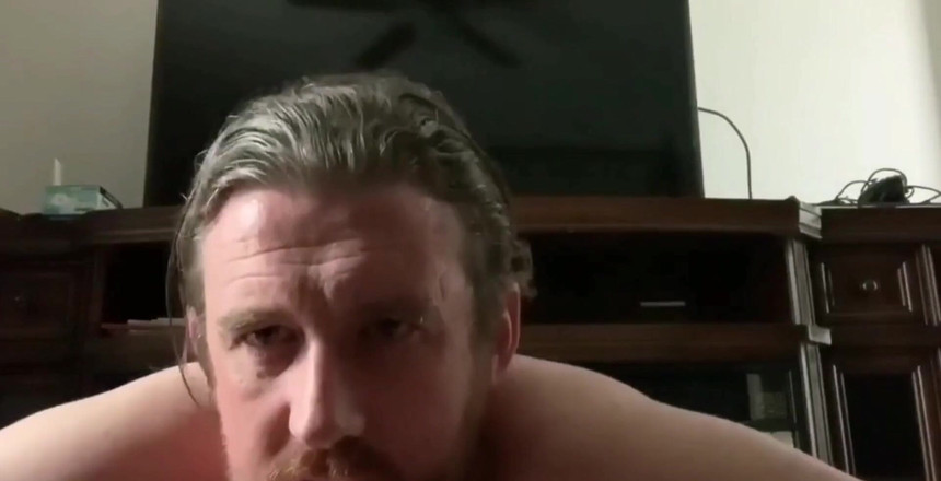 Dirty Talking Guy: Mijn eigen sperma likken, neuken en eten. Het was echt...