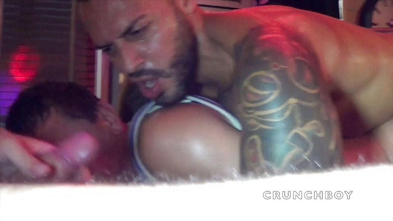 Viktor ROM by Crunchboy: Ryan被viktor Rom生性交