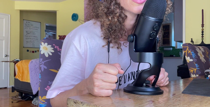 VibeWithMommy: Jeu de rôle ASMR : Confession d’infidélité d’une femme mariée. Voici...