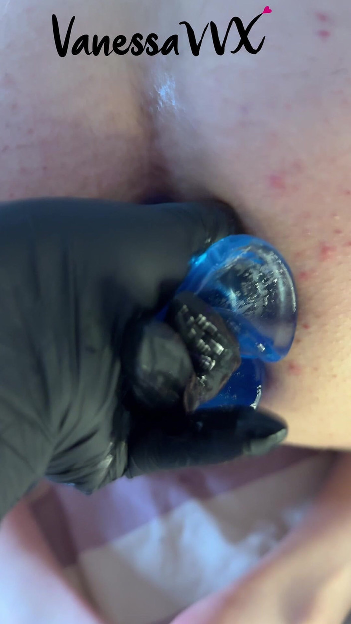 VanessaVVX: Trans được đụ pov mạnh và sâu