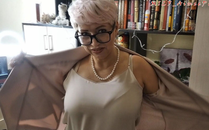 AimeeParadise: 胡萝卜和西葫芦在一个熟女秘书的甜美阴户里...