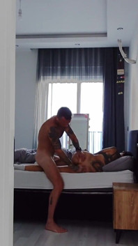 Je regarde mon beau-père baiser ma belle-mère !