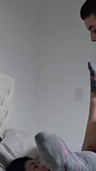 Venezuelan Mature Broke Condom in Her First Debut